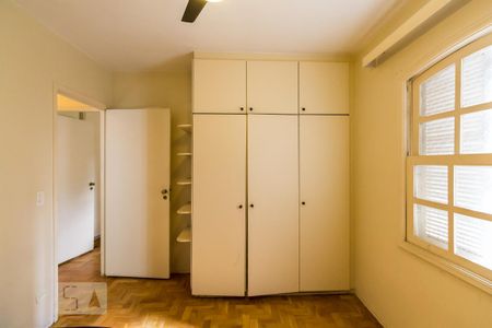 Apartamento para alugar com 138m², 3 quartos e 1 vaga Apartamento para alugar com 138m², 3 quartos e 1 vagaQuarto