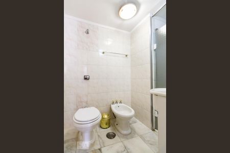 Apartamento para alugar com 138m², 3 quartos e 1 vaga Apartamento para alugar com 138m², 3 quartos e 1 vagaSuite