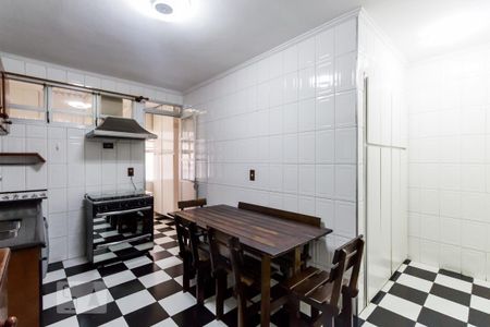 Apartamento para alugar com 138m², 3 quartos e 1 vaga Apartamento para alugar com 138m², 3 quartos e 1 vagaCozinha