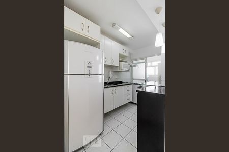 Cozinha de apartamento à venda com 2 quartos, 48m² em Pinheiros, São Paulo