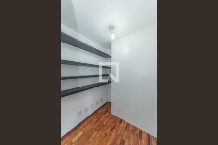 Apartamento para alugar com 95m², 3 quartos e 1 vagaÁrea de Serviço