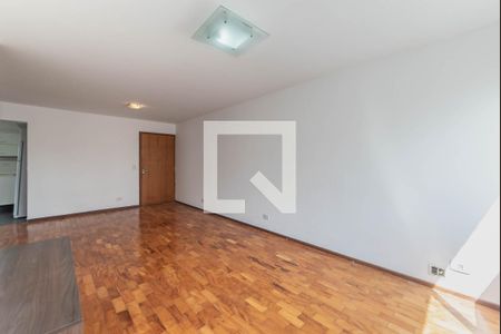 Sala de apartamento para alugar com 3 quartos, 95m² em Vila Cordeiro, São Paulo
