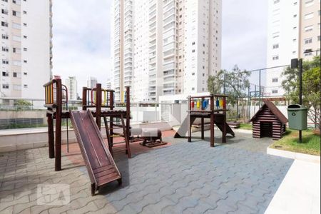 Apartamento à venda com 92m², 3 quartos e 2 vagasÁrea comum - Playground