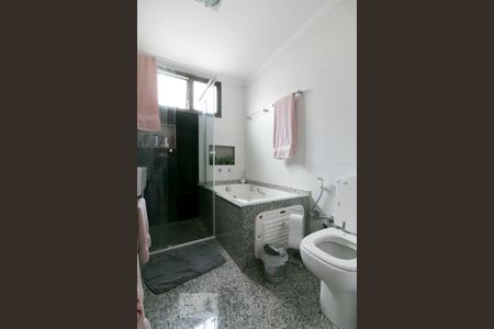 Banheiro da Suíte 1 de apartamento à venda com 4 quartos, 175m² em Vila Regente Feijó, São Paulo