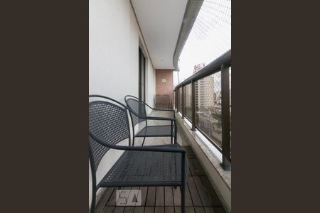 Sacada da Sala de apartamento à venda com 4 quartos, 175m² em Vila Regente Feijó, São Paulo