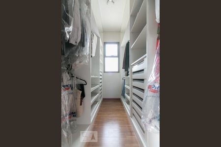 Closet da suíte 1 de apartamento à venda com 4 quartos, 175m² em Vila Regente Feijó, São Paulo