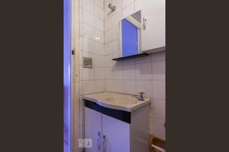 Banheiro de kitnet/studio à venda com 1 quarto, 30m² em Campos Elíseos, São Paulo