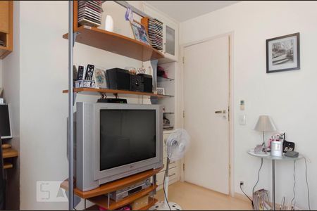 Apartamento à venda com 115m², 3 quartos e 1 vagaQuarto 2