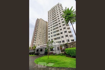 Apartamento à venda com 78m², 3 quartos e 2 vagasFachada