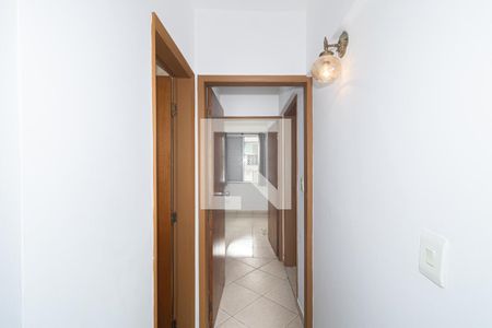 Corredor de apartamento para alugar com 2 quartos, 86m² em Moema, São Paulo