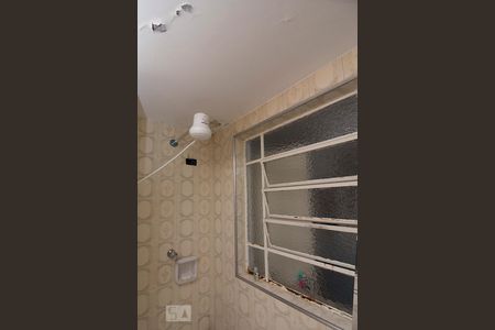 Apartamento à venda com 108m², 3 quartos e 1 vaga Apartamento à venda com 108m², 3 quartos e 1 vagaDetalhe Banheiro 1