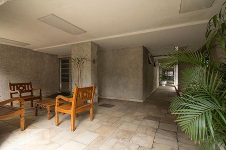 Apartamento à venda com 108m², 3 quartos e 1 vaga Apartamento à venda com 108m², 3 quartos e 1 vagaÁrea comum