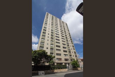 Apartamento à venda com 108m², 3 quartos e 1 vaga Apartamento à venda com 108m², 3 quartos e 1 vagaFachada