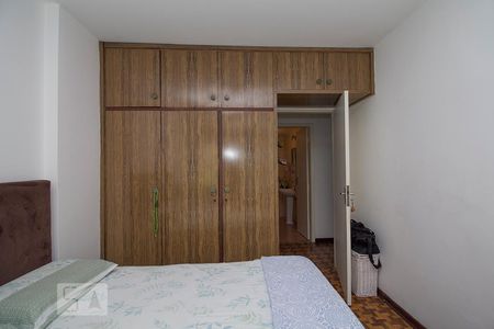 Apartamento à venda com 108m², 3 quartos e 1 vaga Apartamento à venda com 108m², 3 quartos e 1 vagaQuarto 1 - Armários