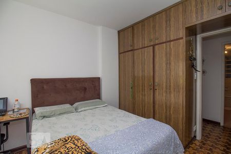 Apartamento à venda com 108m², 3 quartos e 1 vaga Apartamento à venda com 108m², 3 quartos e 1 vagaQuarto 1 - Armários
