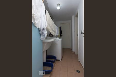 Apartamento à venda com 108m², 3 quartos e 1 vaga Apartamento à venda com 108m², 3 quartos e 1 vagaÁrea de Serviço