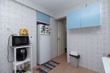 Apartamento à venda com 108m², 3 quartos e 1 vaga Apartamento à venda com 108m², 3 quartos e 1 vagaCozinha - Armários