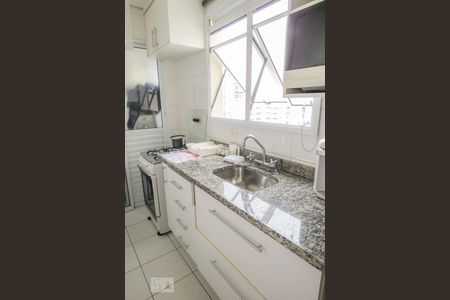 Apartamento à venda com 69m², 2 quartos e 1 vagaCozinha