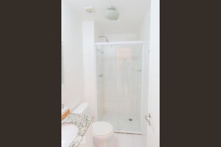 Apartamento à venda com 69m², 2 quartos e 1 vagaBanheiro 2