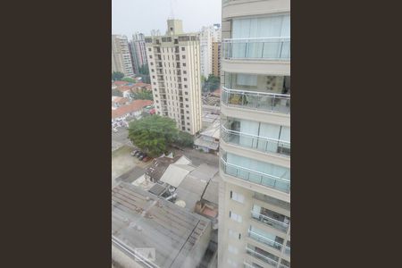 Vista de apartamento à venda com 2 quartos, 69m² em Vila Olímpia, São Paulo