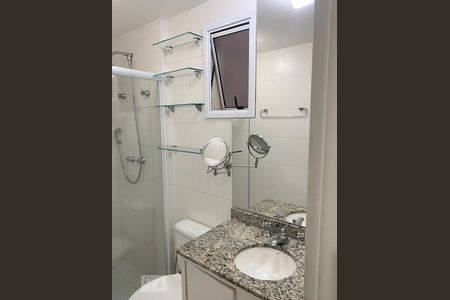 Banheiro Suite de apartamento à venda com 2 quartos, 69m² em Vila Olímpia, São Paulo