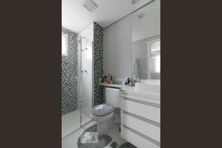 Banheiro da Suíte de apartamento para alugar com 3 quartos, 73m² em Jardim, Santo André