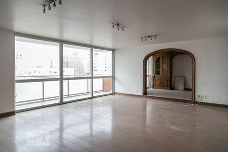 Apartamento para alugar com 260m², 2 quartos e 2 vagas Apartamento para alugar com 260m², 2 quartos e 2 vagasSala