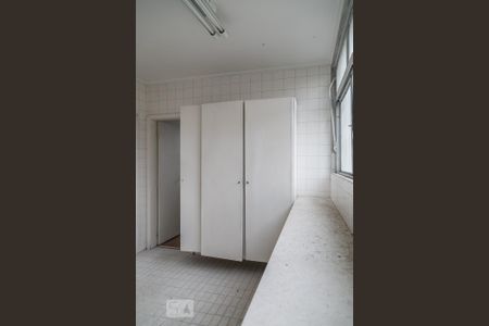 Apartamento para alugar com 260m², 2 quartos e 2 vagas Apartamento para alugar com 260m², 2 quartos e 2 vagasÁrea de serviço