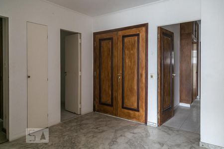 Apartamento para alugar com 260m², 2 quartos e 2 vagas Apartamento para alugar com 260m², 2 quartos e 2 vagasEntrada social