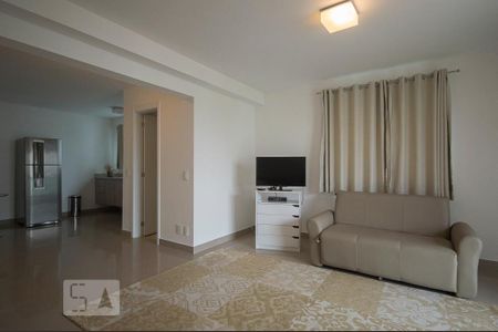 Suíte/Cozinha de kitnet/studio à venda com 1 quarto, 32m² em Brooklin Paulista, São Paulo