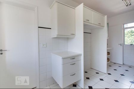 Apartamento à venda com 170m², 3 quartos e 3 vagas Apartamento à venda com 170m², 3 quartos e 3 vagasCozinha
