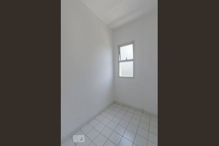 Apartamento à venda com 170m², 3 quartos e 3 vagas Apartamento à venda com 170m², 3 quartos e 3 vagasQuarto de serviço
