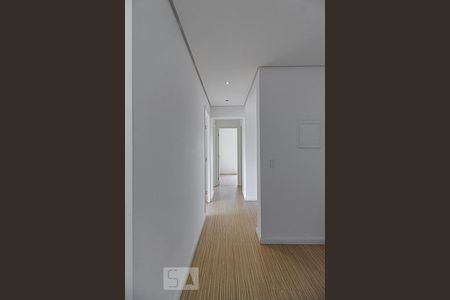 Corredor de apartamento à venda com 3 quartos, 80m² em Tatuapé, São Paulo