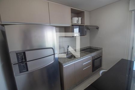 cozinha de apartamento para alugar com 1 quarto, 43m² em Jardim Aeroporto, São Paulo