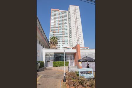 Apartamento para alugar com 43m², 1 quarto e 1 vagaFachada