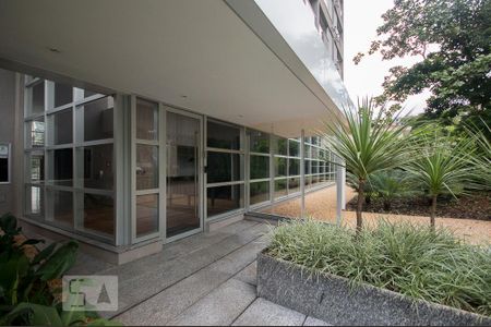 Apartamento para alugar com 37m², 1 quarto e 1 vaga Apartamento para alugar com 37m², 1 quarto e 1 vagaFachada