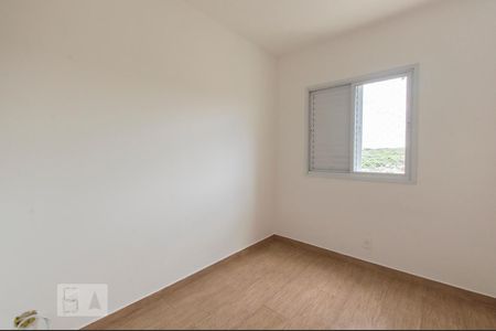 Quarto de apartamento à venda com 3 quartos, 70m² em Jardim Iracema, Barueri