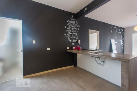 Apartamento para alugar com 82m², 2 quartos e sem vagaCozinha