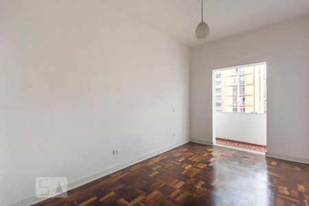 Apartamento para alugar com 82m², 2 quartos e sem vagaSuite