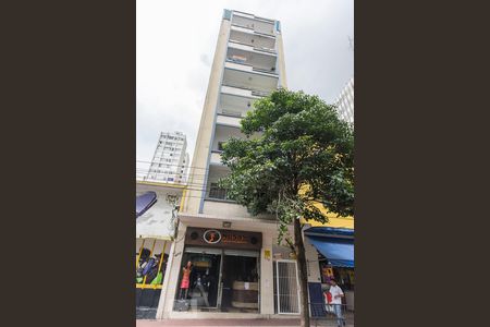 Apartamento para alugar com 82m², 2 quartos e sem vagaFachada