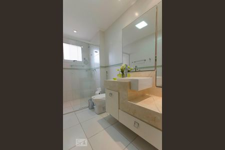 Apartamento à venda com 130m², 3 quartos e 2 vagasBanheiro Suíte 3