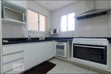 Apartamento à venda com 130m², 3 quartos e 2 vagasCozinha