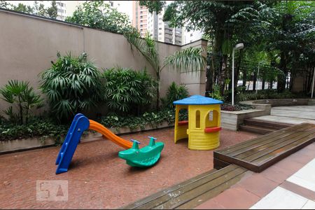 Apartamento à venda com 130m², 3 quartos e 2 vagasPlayground