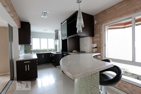 Apartamento à venda com 245m², 4 quartos e 4 vagascozinha
