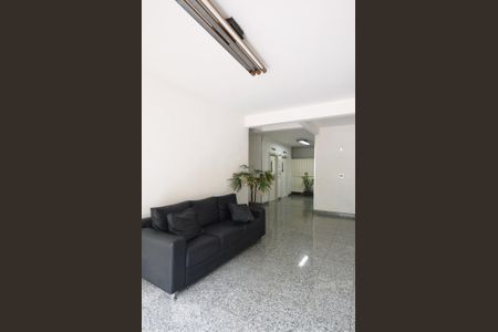 Apartamento à venda com 75m², 2 quartos e 1 vaga Apartamento à venda com 75m², 2 quartos e 1 vagaÁrea comum - Hall de entrada