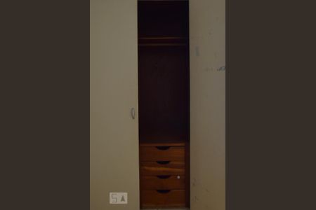 Quarto 2 (Armários) de apartamento à venda com 2 quartos, 75m² em Vila Mariana, São Paulo