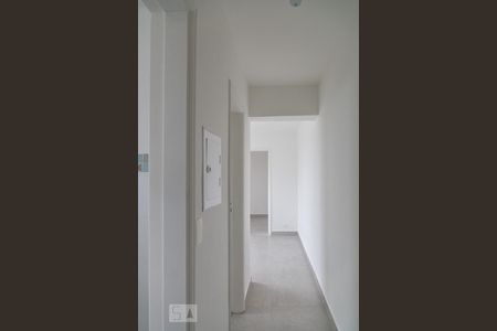 Corredor de entrada de apartamento para alugar com 1 quarto, 36m² em Bela Vista, São Paulo