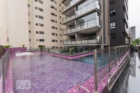 Studio à venda com 50m², 2 quartos e 1 vagaPiscina