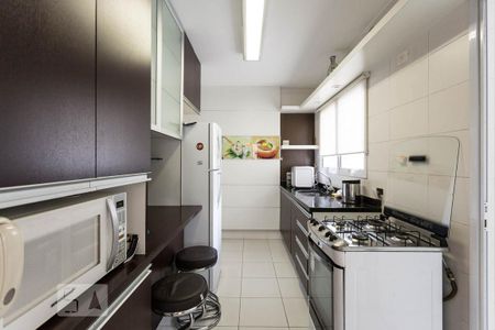 Apartamento à venda com 111m², 2 quartos e 2 vagas Apartamento à venda com 111m², 2 quartos e 2 vagasCozinha