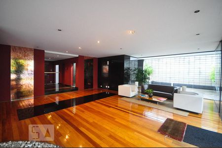 Apartamento à venda com 67m², 2 quartos e 2 vagashall social